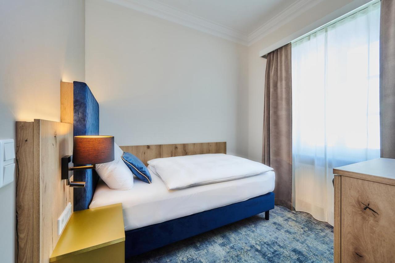 Hotel Zur Post Altoetting 외부 사진